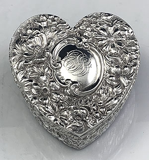 Stieff antique sterling silver Baltimore repousse heart box